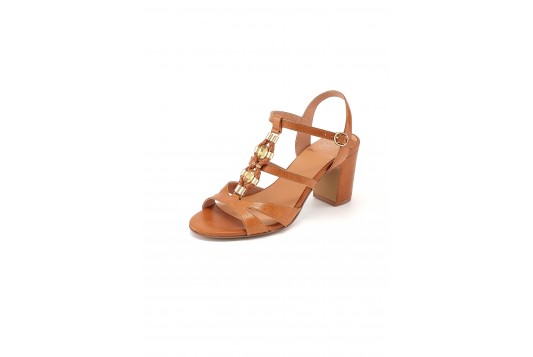 sandales et nu pieds Emilie Karston victoire