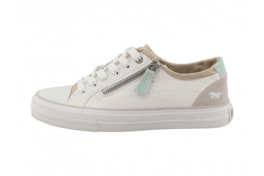 baskets et sportswears Mustang 222010