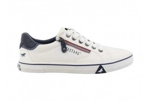 baskets et sportwears Mustang 211004