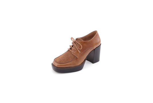 derbies et richelieus Emilie Karston gail